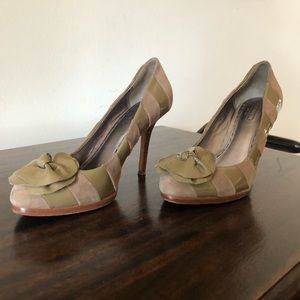 Coach Tan Heels
